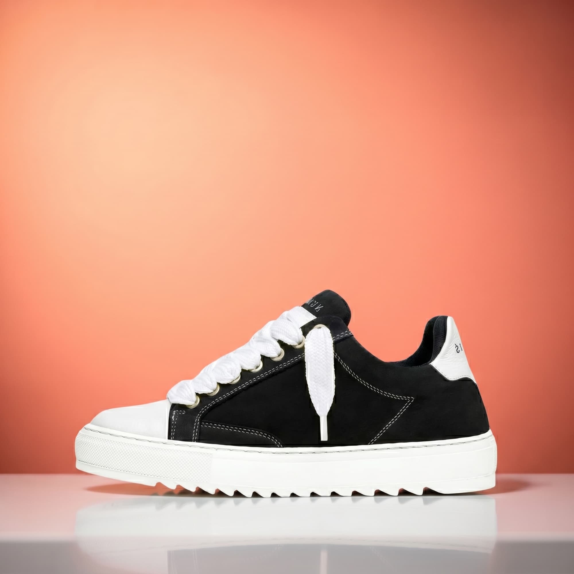Numeris Atelier — Black/White